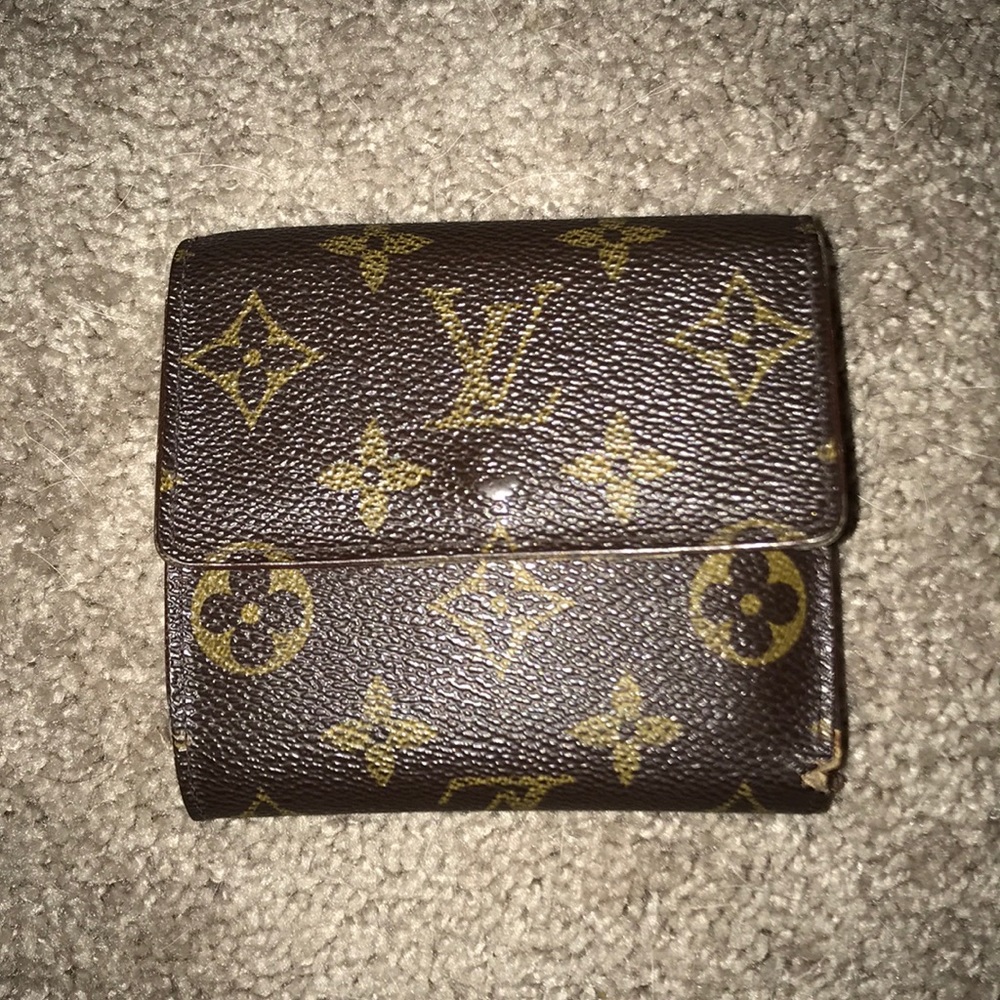 Louis Vuitton trifold wallet